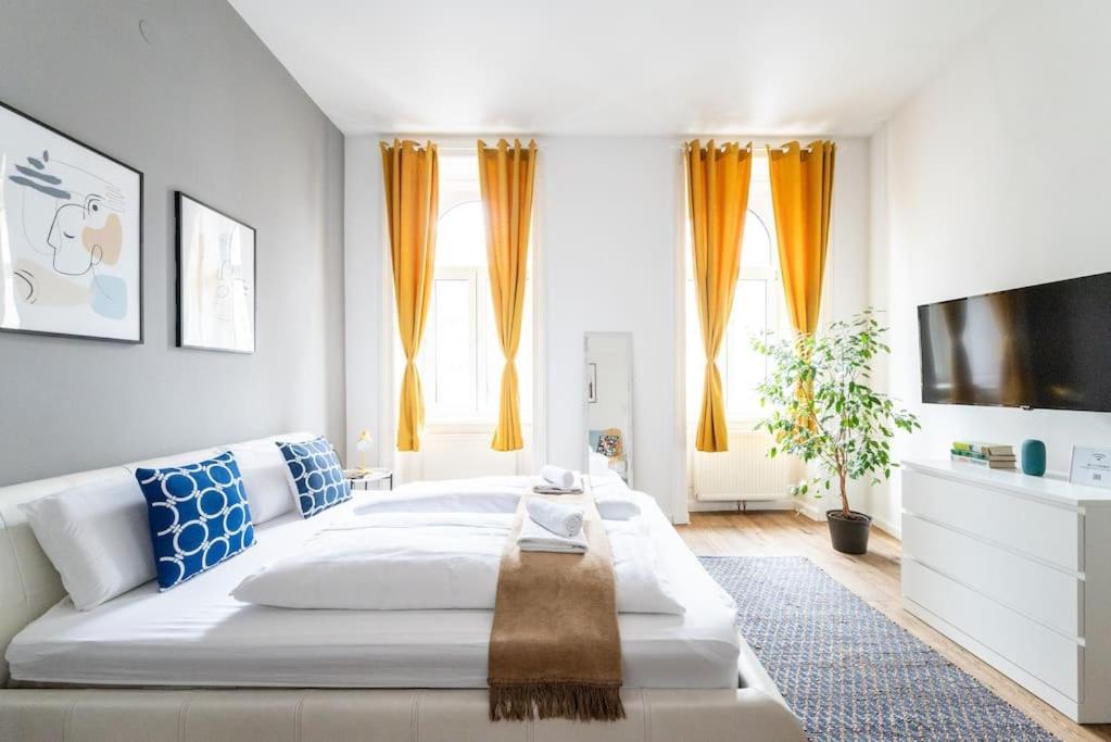 Lite 1Br Near Metro & Center By Hm Apartment Vienna Exterior photo